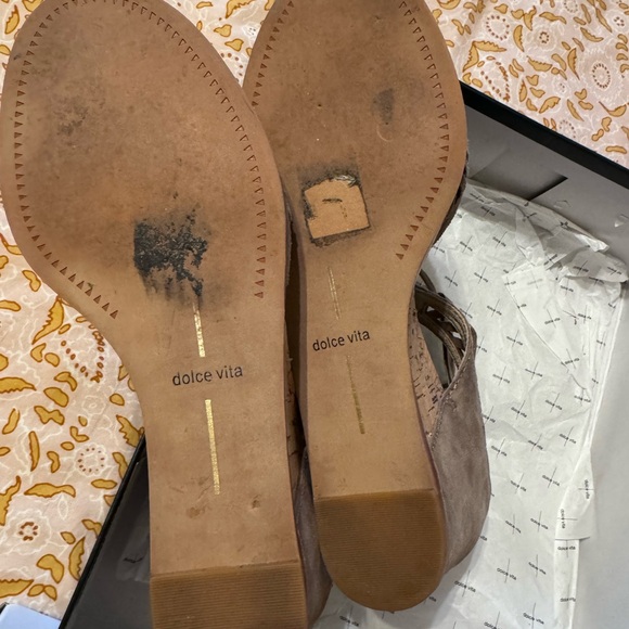 Dolce Vita Almond Suede Linsey Wedge sandals - Picture 5 of 6